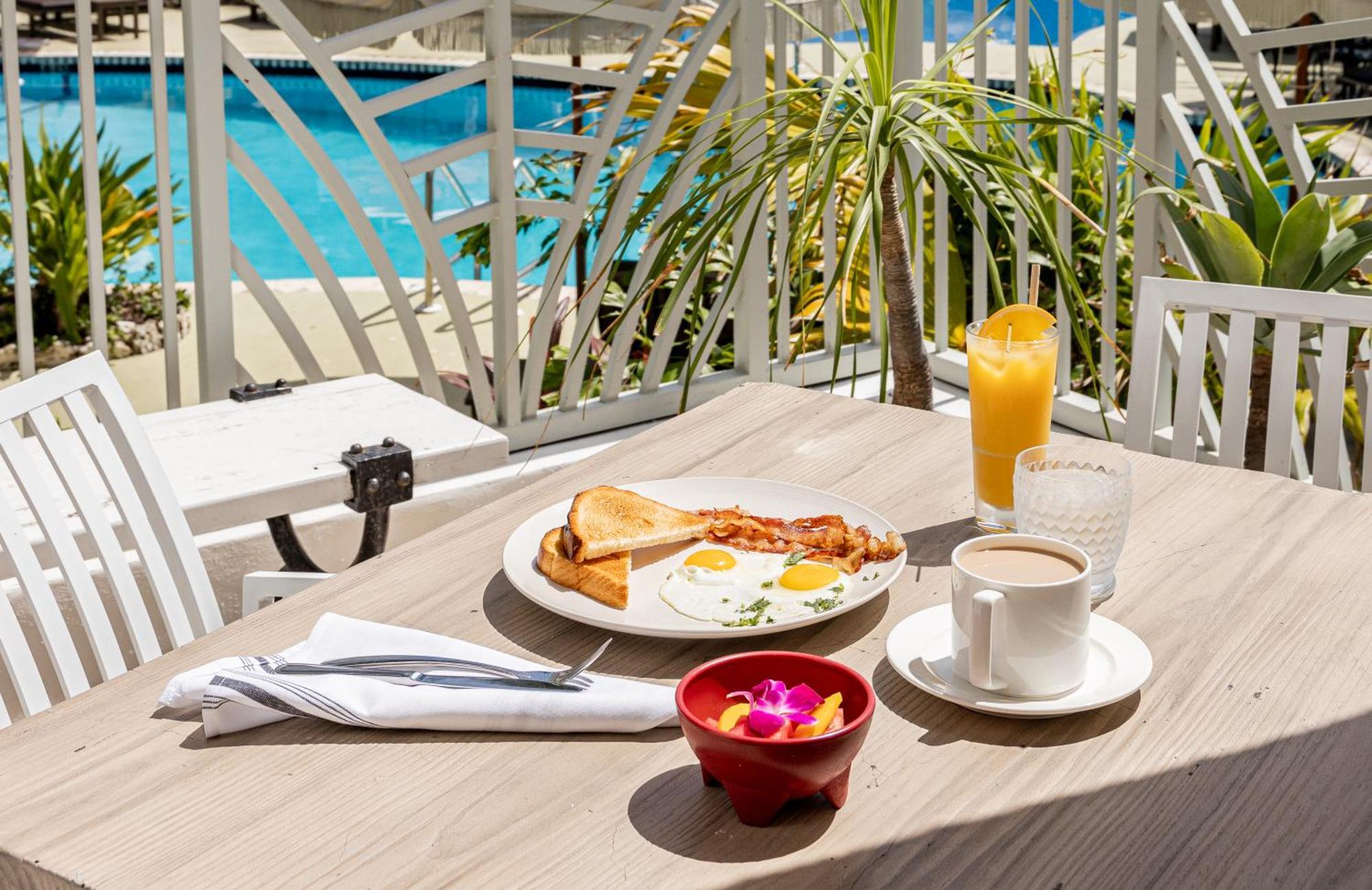 The Savoy Hotel & Beach Club Майами-Бич Экстерьер фото